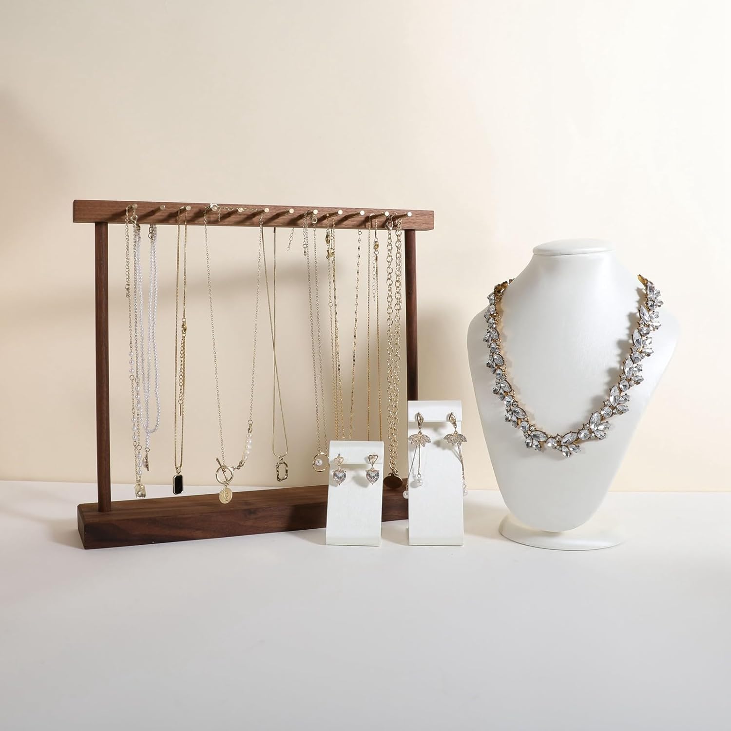 GemeShou Medium necklace hanger shelf with 12 copper bars, Wooden jewelry storage organizer rack for hanger necklace bracelet, necklace display stand for boutique store【Walnut】