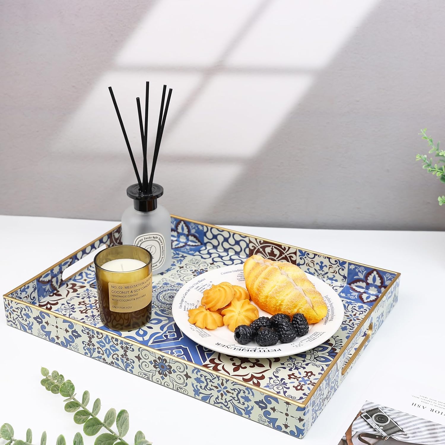 Spsyrine Decorative Serving Tray with Handles, Lacquered Coffee Table Tray for Ottoman, Rectangular Waterproof Platters for Centerpieces, Parties, Living Room, Kitchen Counter Organization SP3040RE1