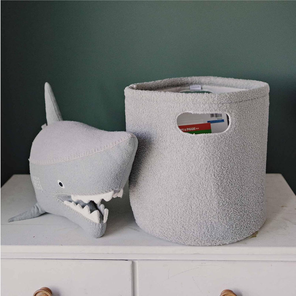 PUTSKA Basket – Round Storage for Toys and Clothes, Stuffed Animals – Soft Baby Girl Basket for Nursery, Kids Room, Bedroom, Living Room – Regular, Grey