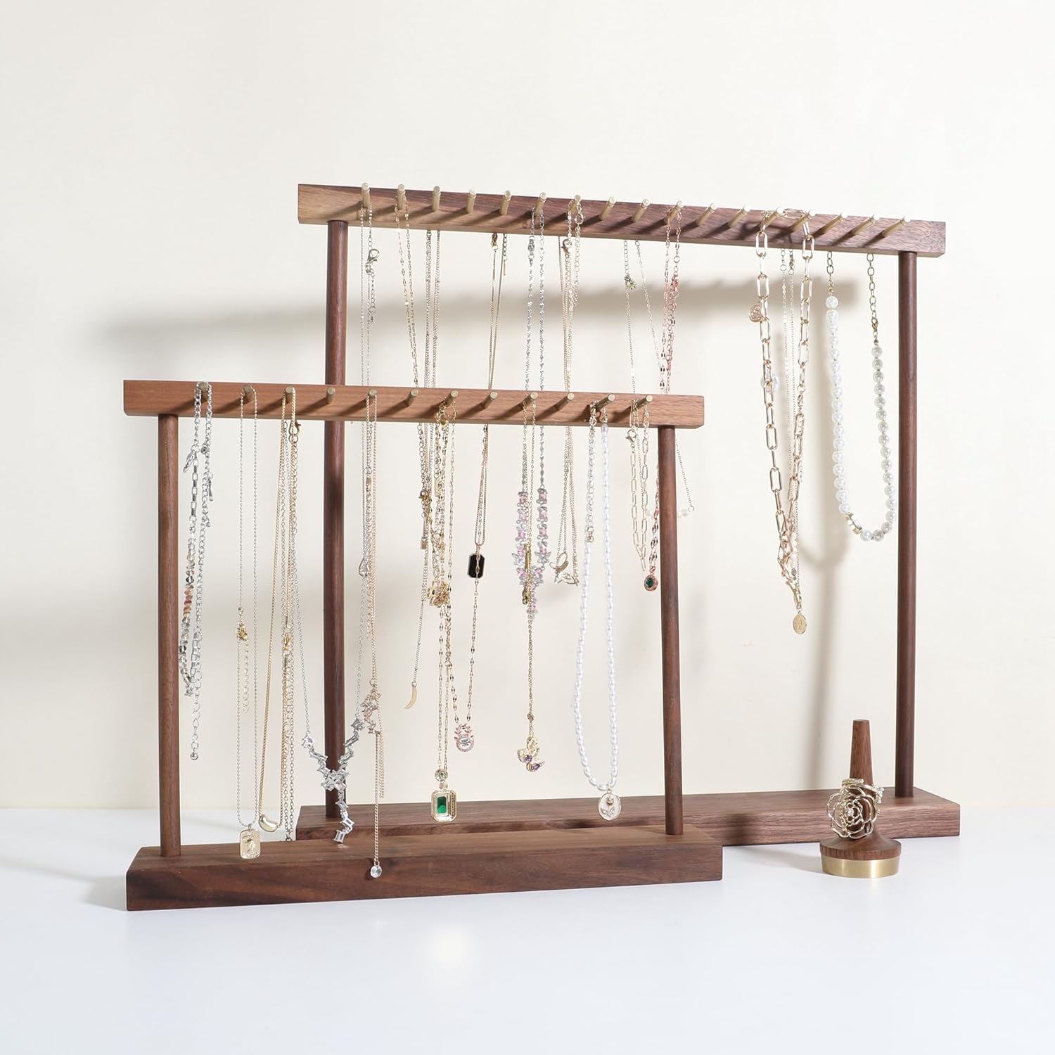 GemeShou Medium necklace hanger shelf with 12 copper bars, Wooden jewelry storage organizer rack for hanger necklace bracelet, necklace display stand for boutique store【Walnut】