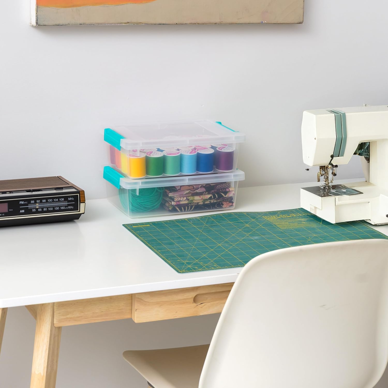 IRIS USA 2 Qt. Small Plastic Storage Bins with Lids, 6 Pack, Clip Box Containers for Craft Storage, Organizing Tote Sensory Bins for Home, Office & Art Supplies, Stackable, Clear