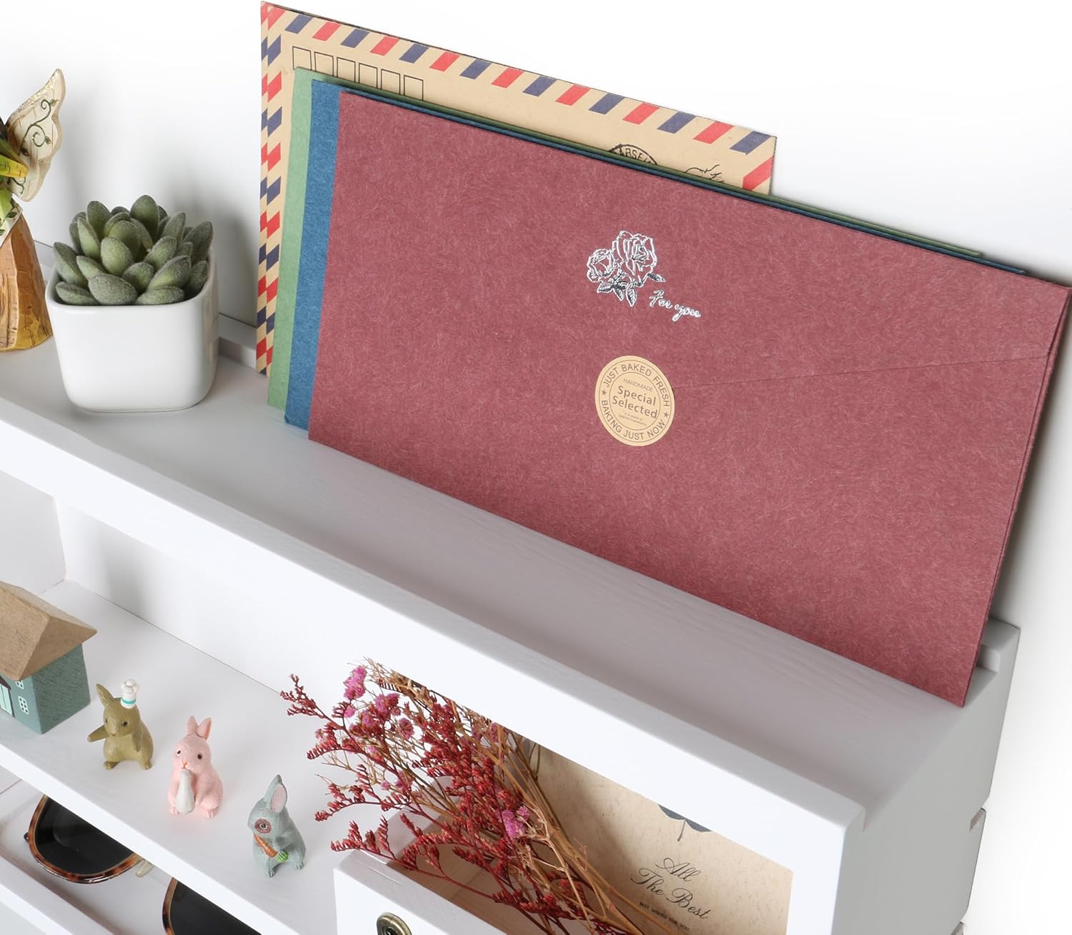 Innovation Key Holder for Wall, Mail Organizer with Key Hooks, Keys Holder on Wall, White