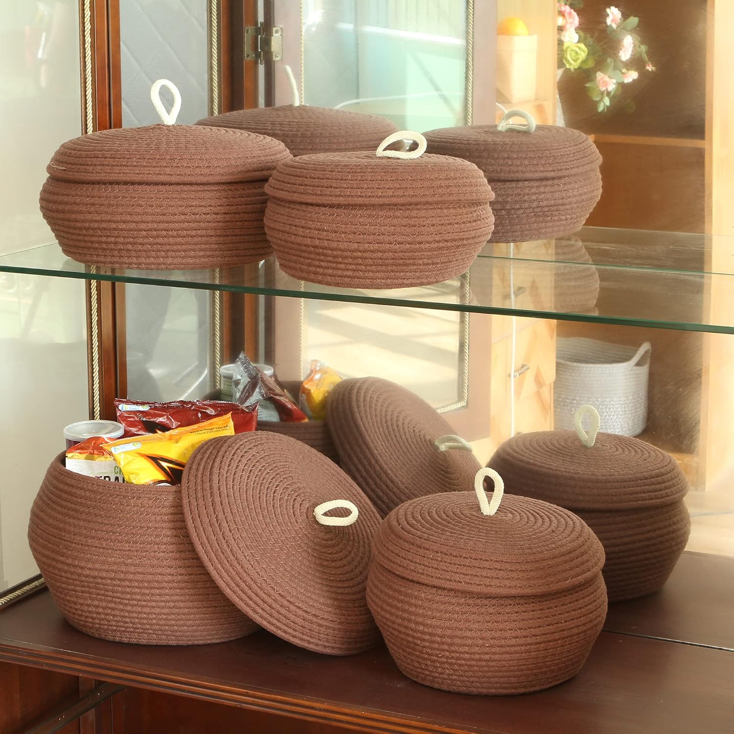Sea Team Round Cotton Rope Storage Basket with Lid, Decorative Woven Storage Bin, Pot, Caddy, Organizer, Container for Snacks, Towels, Plants, 13 x 9 Inches (Large, Brown)