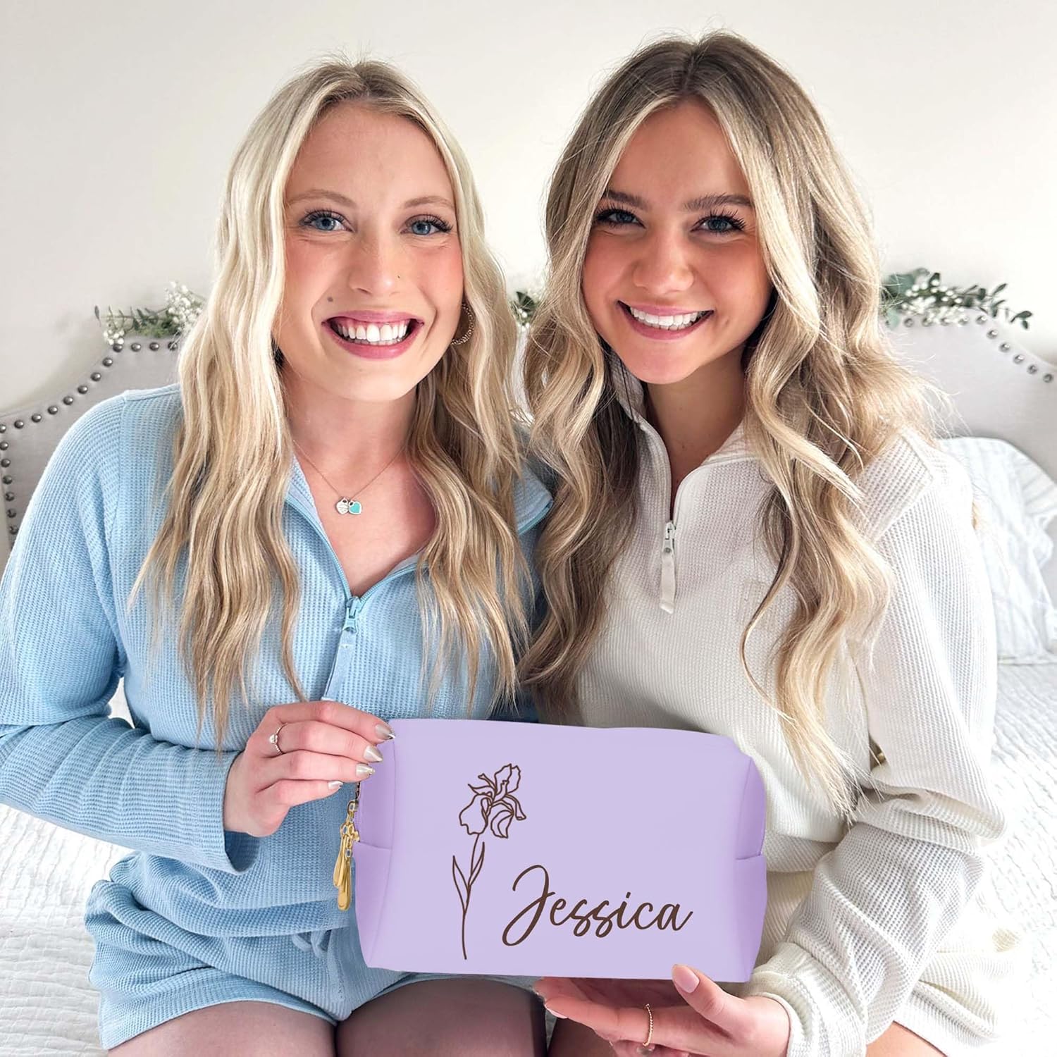 Personalized Makeup Bag with Name & Birth Flower, Custom Leather Cosmetic Bags for Women, Customized Travel Toiletry Bag Gifts for Bridesmaid Wedding